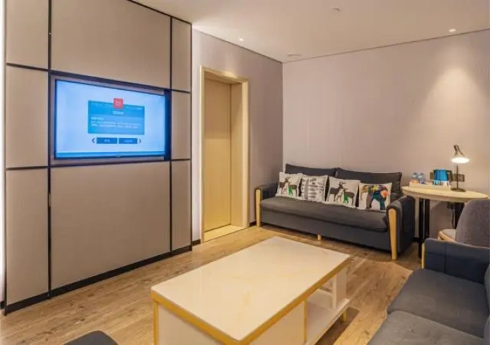 Double Suite