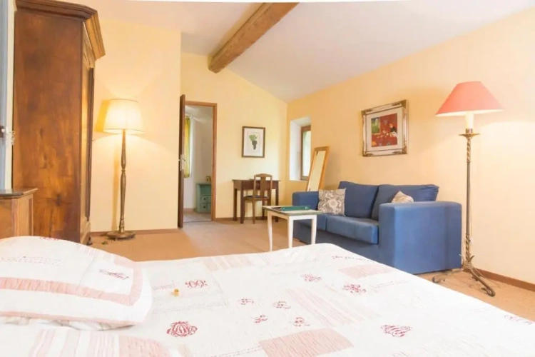 Classic Triple room