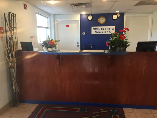 Travel Inn & Suites Innisfail