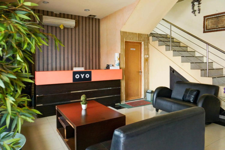 OYO 2255 Hotel Aifih