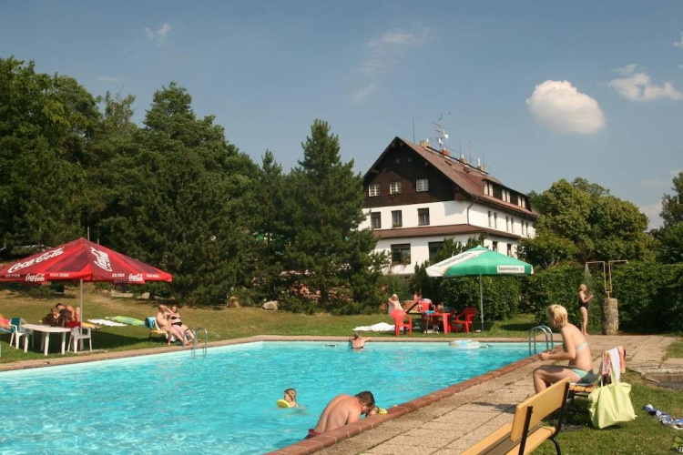 Hotel Hrazany