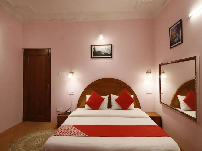 OYO 14534 Hotel Oakwood
