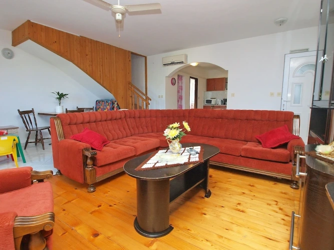 4 Bedrooms Standard Apartment