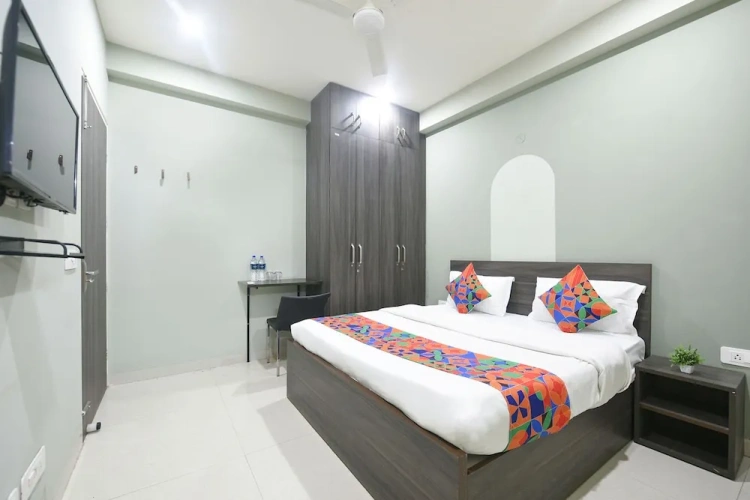 Premium room