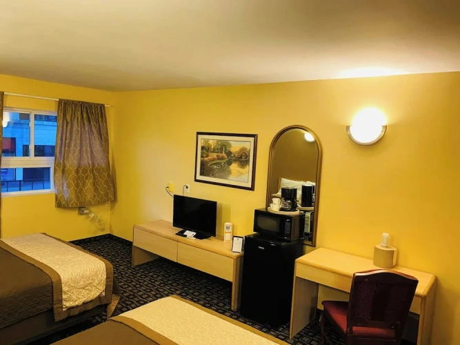 Quadruple Suite with balcony