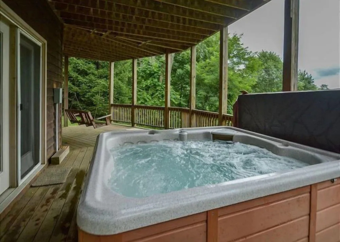 The Quarterdeck by Taylor Made Deep Creek