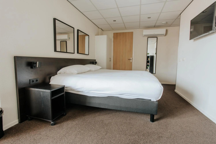 Queen Hotel