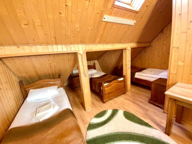 Standard Triple Attic room