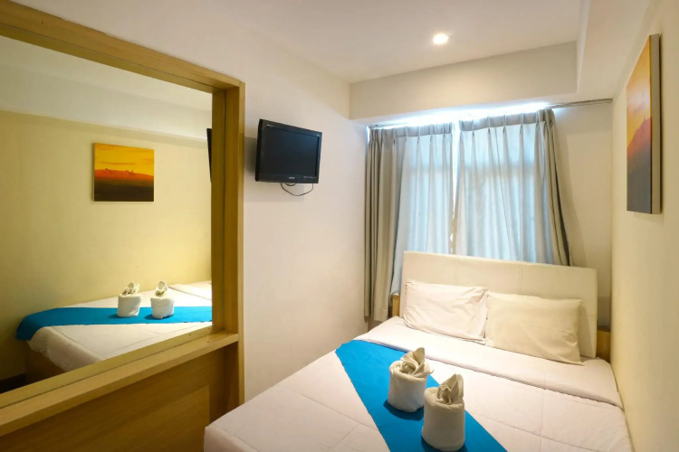 Kimono Hotel