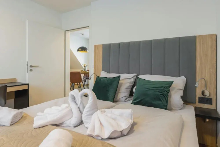 MK Apartments
