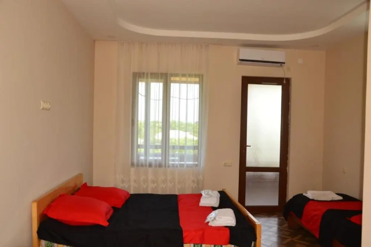 Classic Quadruple room