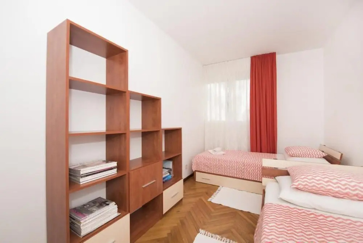 Apartment H&M