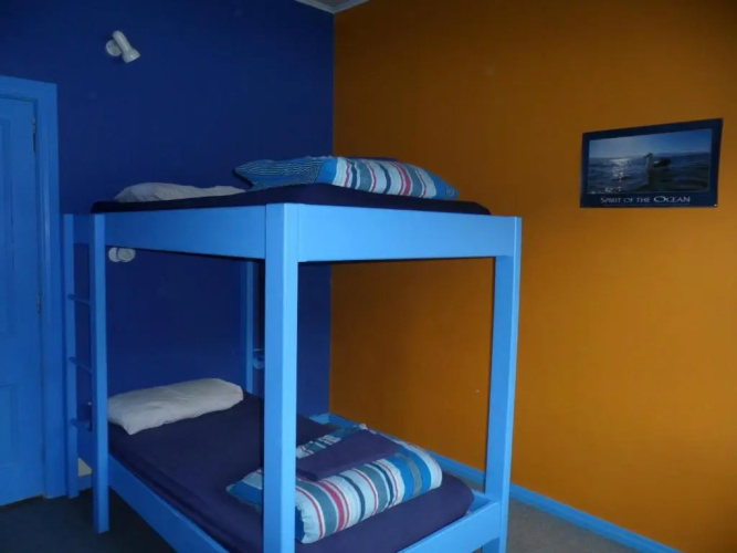 Sequoia Lodge & Backpackers
