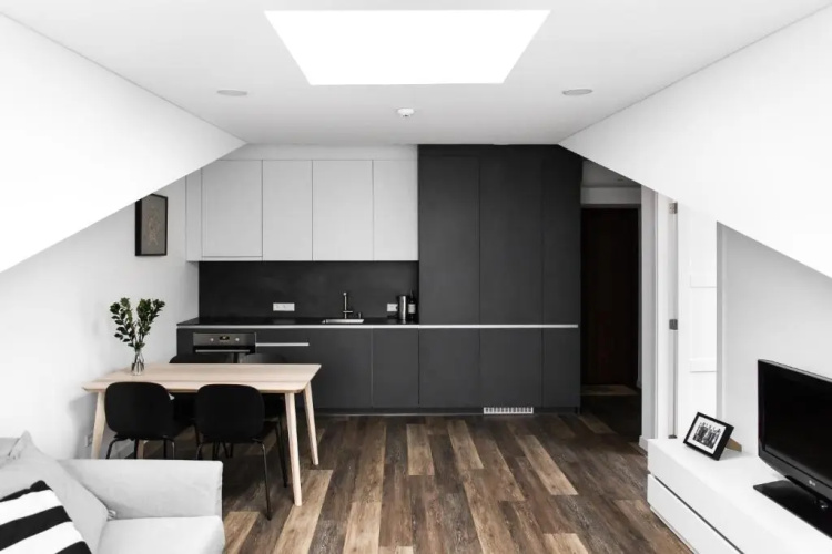 Deluxe Apartments by Hostlovers