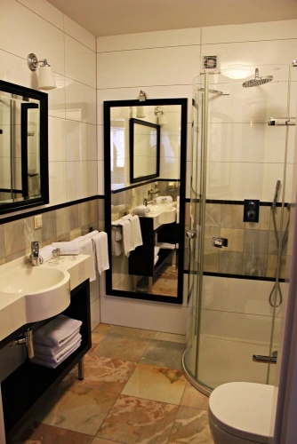 2 Bedrooms Executive Suite with balcony