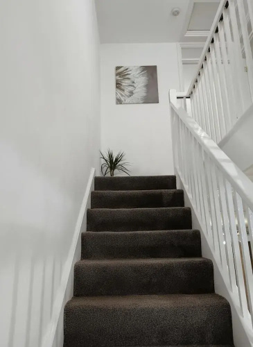 House - Sleeps 5 & Close to Peak District