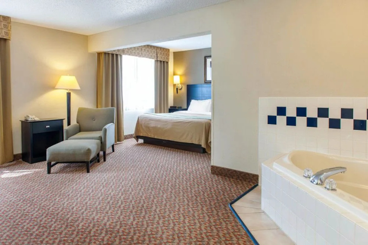 Holiday Inn Express Bluffton