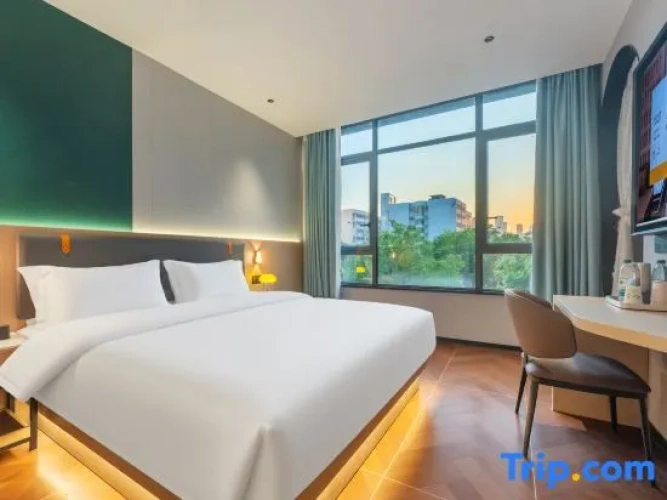 Grand room