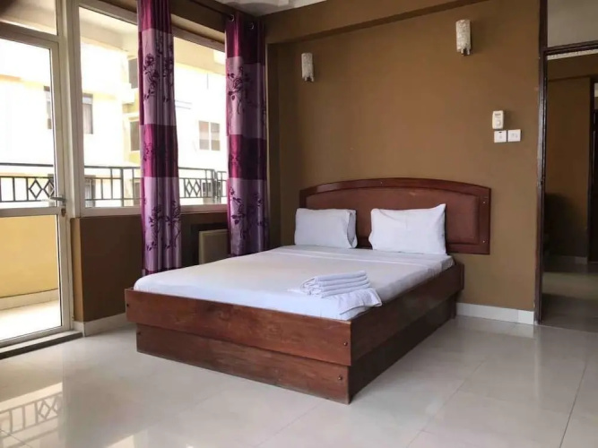 IRIS Hotel