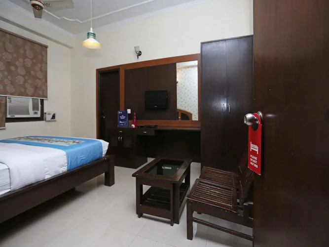 Green View Palace Guest House