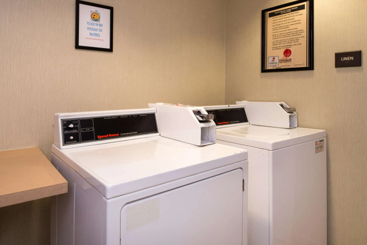 Hampton Inn & Suites Schertz