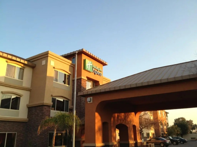 Comfort Inn & Suites at ASU