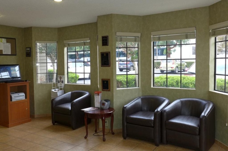 Good Nite Inn Calabasas photo 8