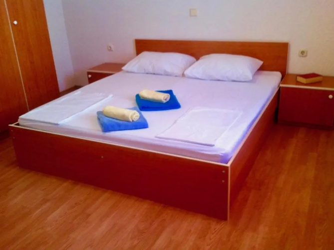 Pljesa Apartments