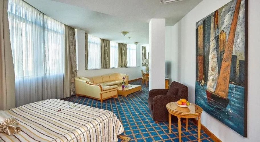 Hotel Master