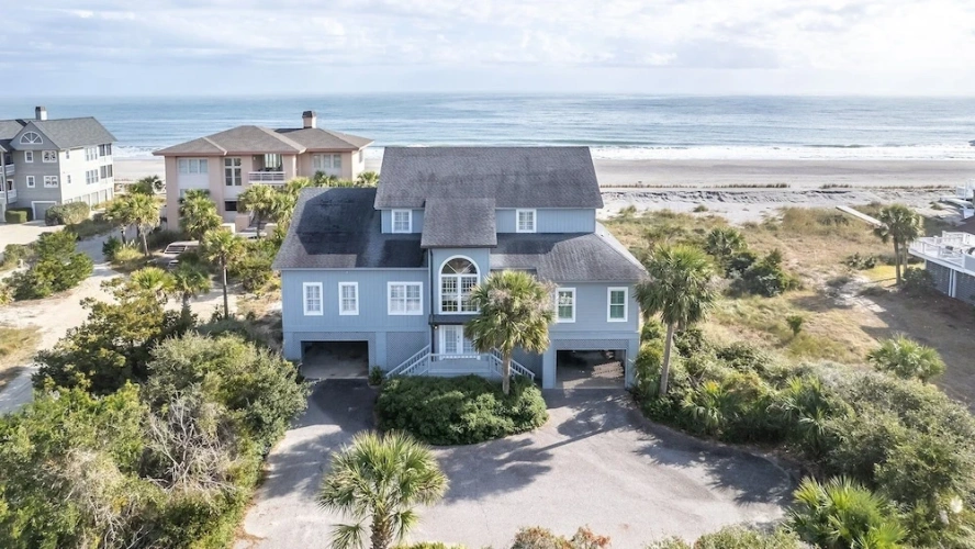 6 Bedrooms Cottage