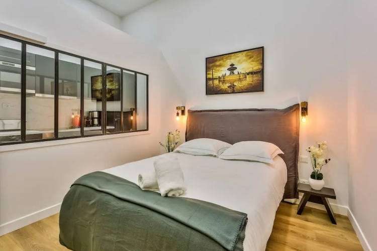 05 - Designed Parisian Flat