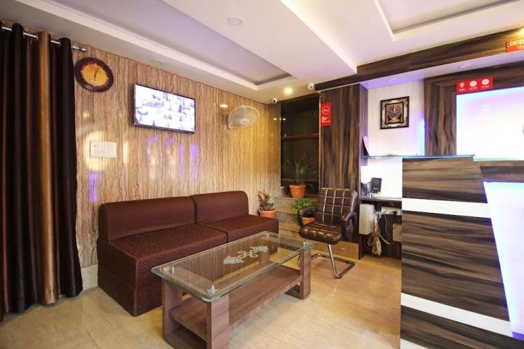 OYO 5424 Pushpanjali Residency