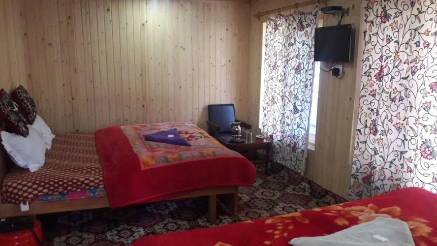 Hotel Bright Palace