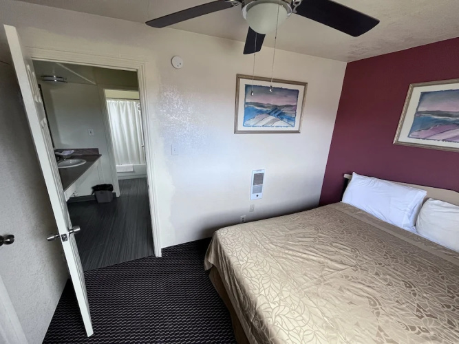 Economy Inn