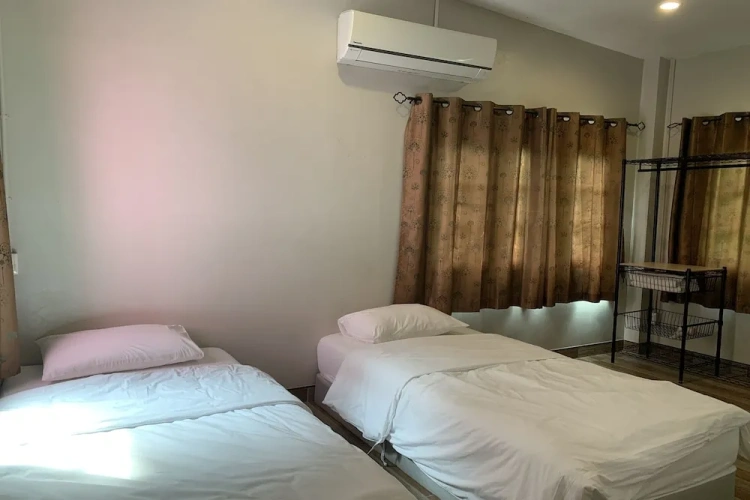 2 Bedrooms Double Suite