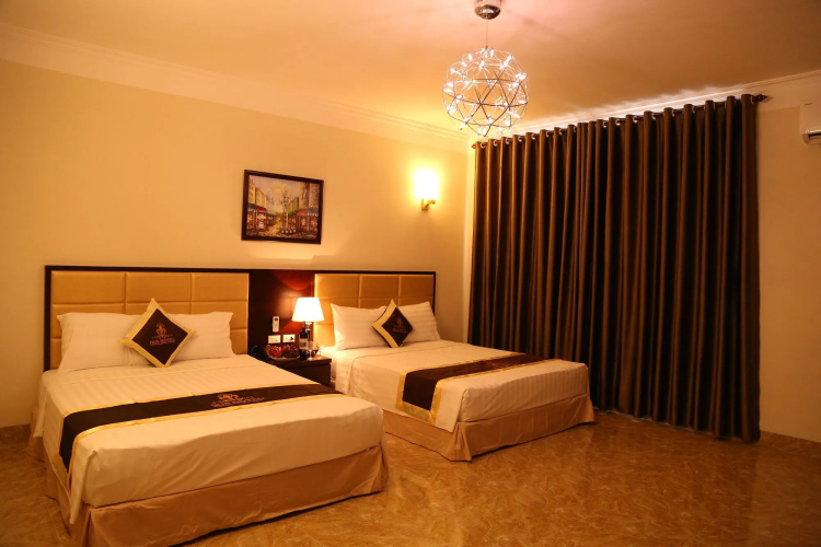 Iris Hotel Halong