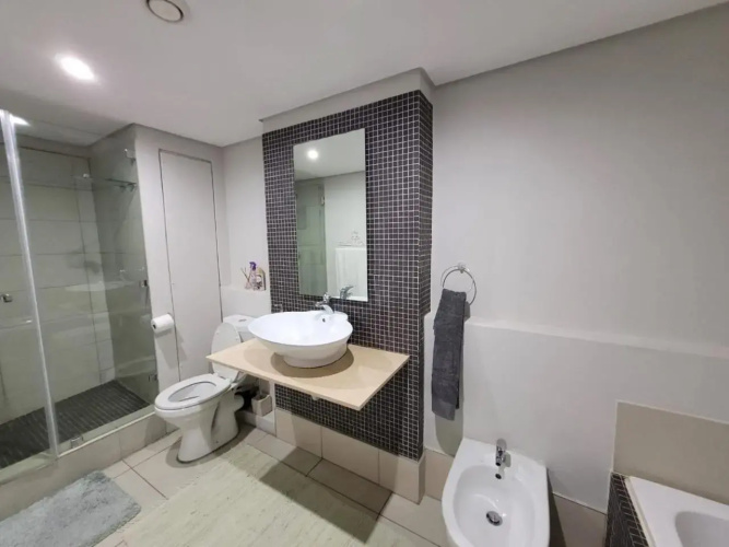 Accommodation Front - Exquisite 6 Sleeper Apartment with Ocean Views