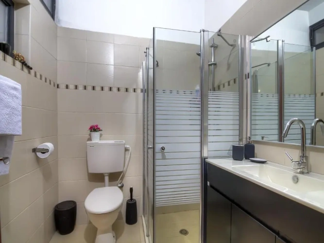 Twin Apartment