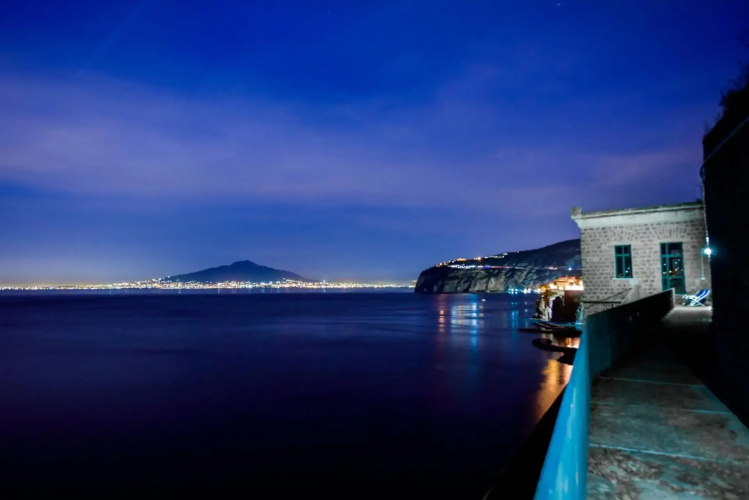 Villa Tozzoli House
