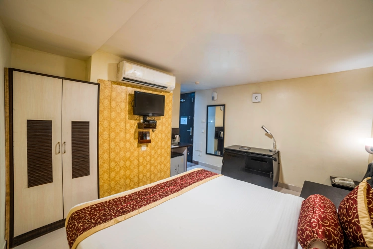 Economy room