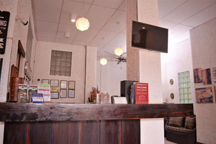 ZEN Rooms B.M. Road