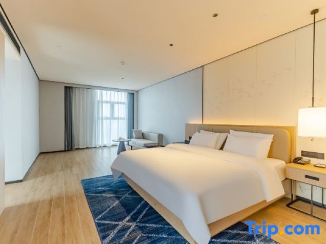 Standard Double room with view