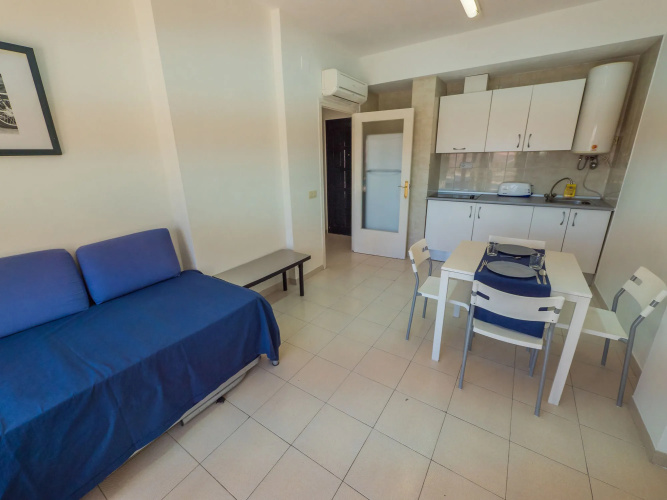 Apartaments AR Melrose Place