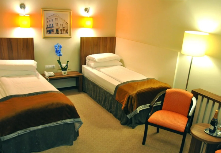 Hotel Ambasador