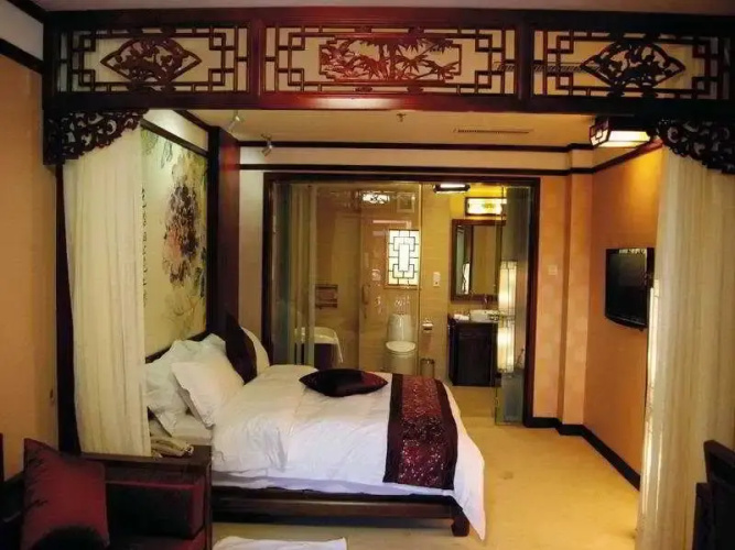 Chateau l'Act Hotel