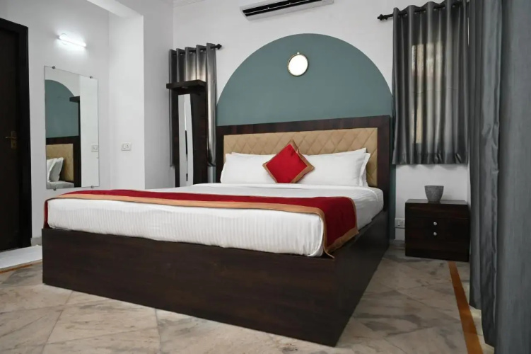 Richmonde Ananta Elite