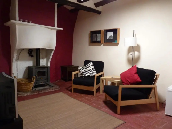 Cal Maginet Hotel
