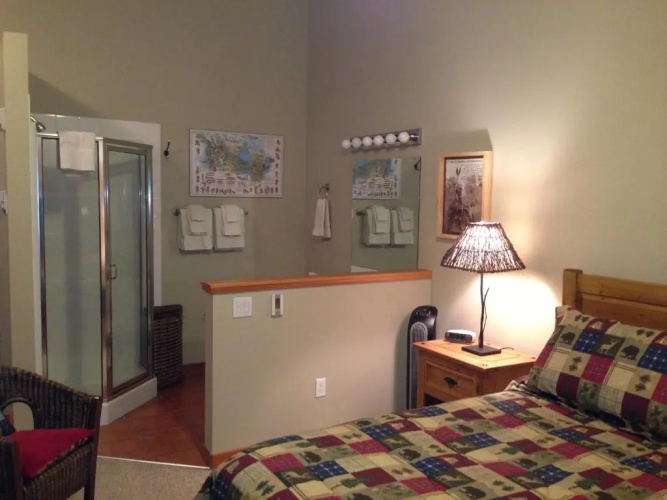 Apartment 406, Indigenous Artefacts