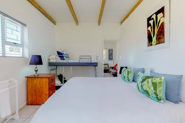 Standard Cottage