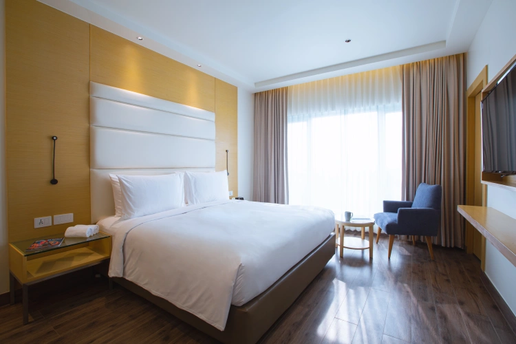 Standard Single Club room
